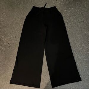 Spanx AirEssentials Wide Leg Pant